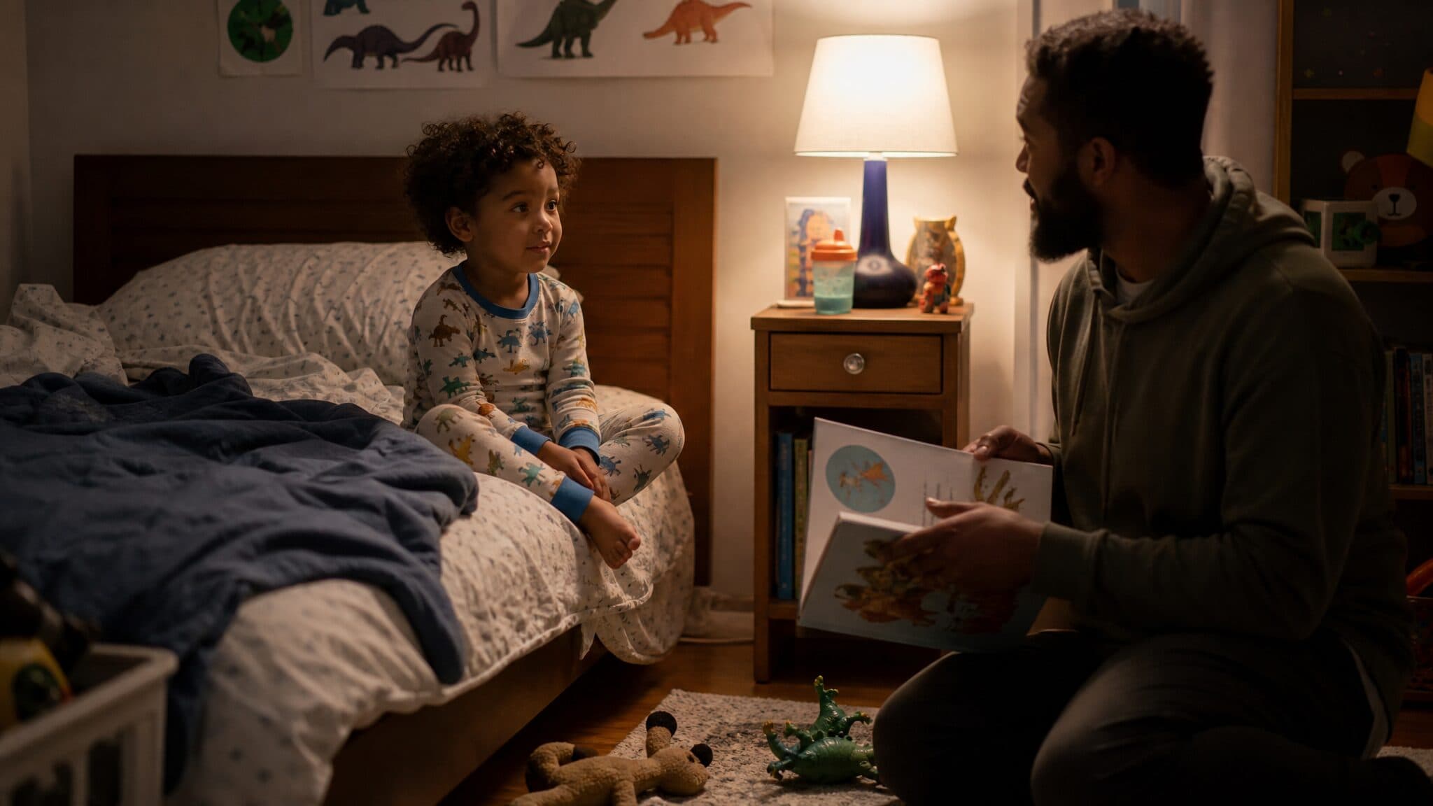 A toddler at bedtime. Toddler sleep hub hero
